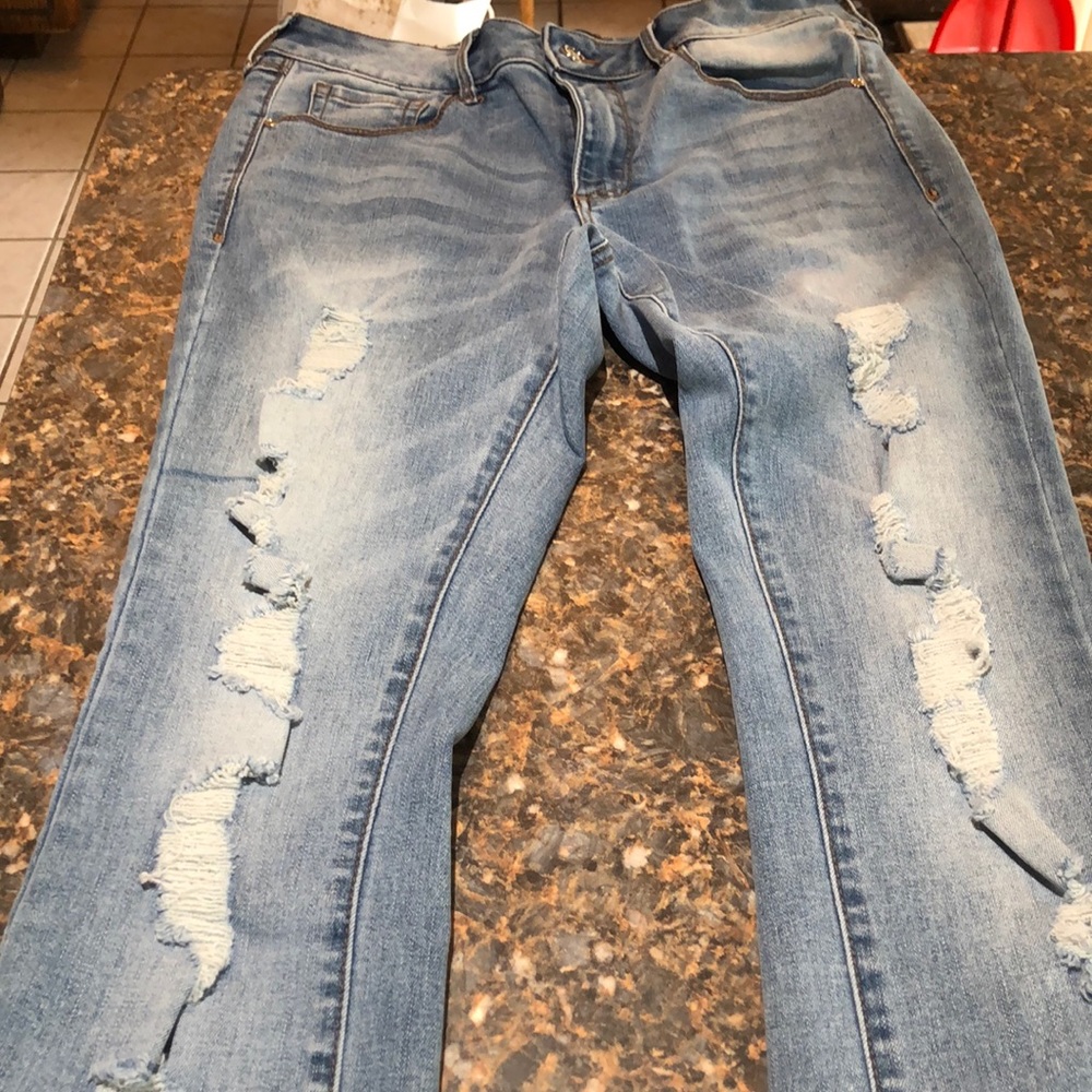 Bebe Jeans - Picture 2 of 8